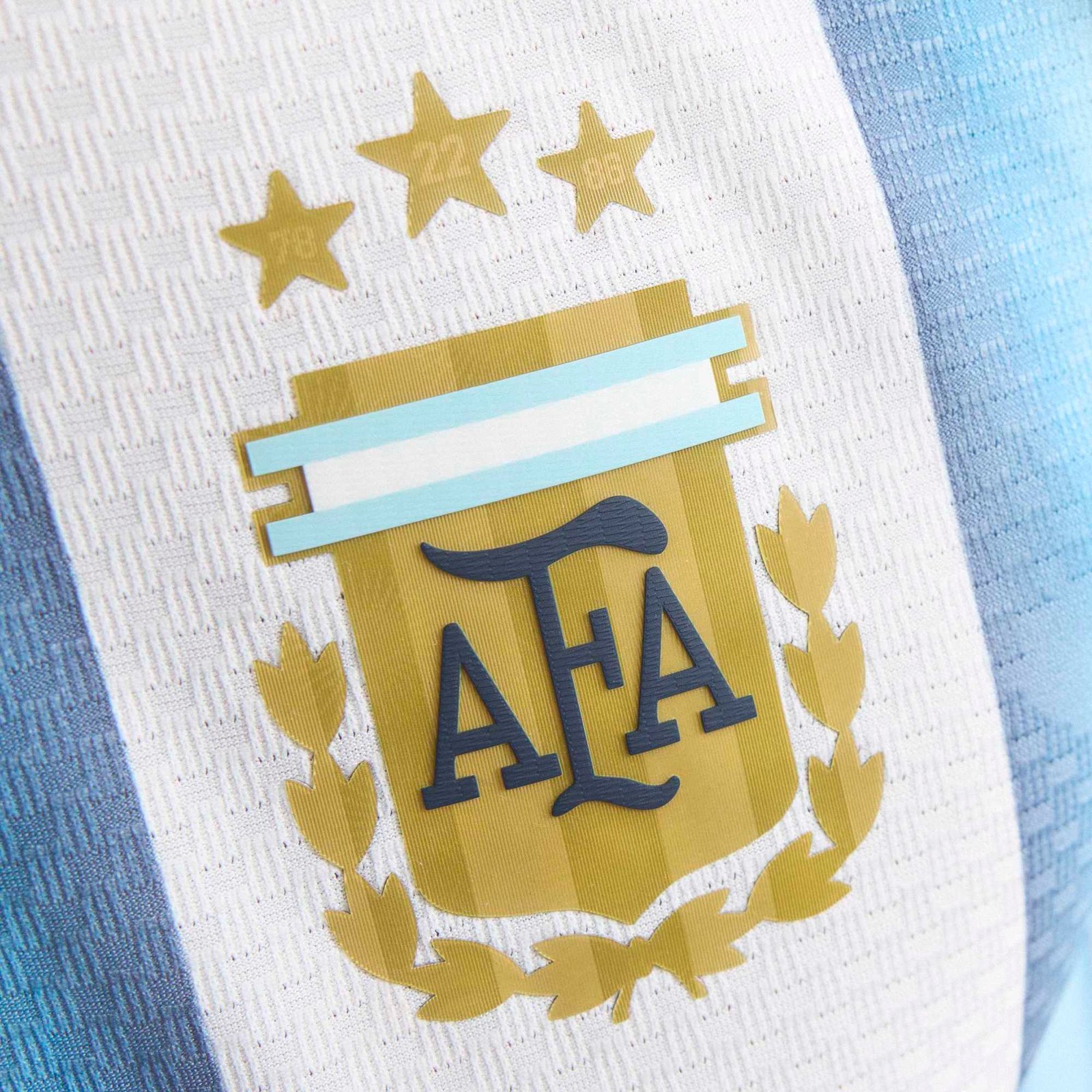 adidas-mens-argentina-world-cup-2026-home-authentic-jersey-w-messi-10-printing-white-iceblue-crest.jpg
